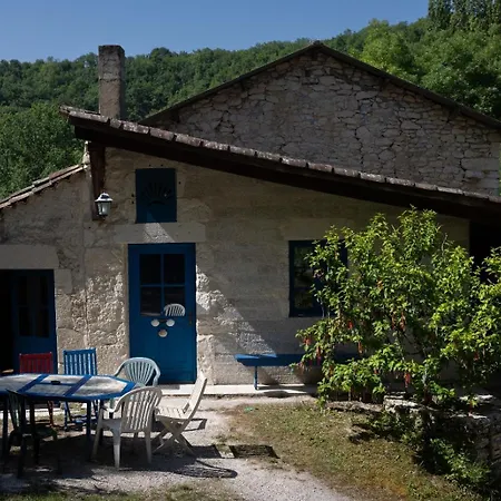 Bed & Breakfast L'etape Bleue *